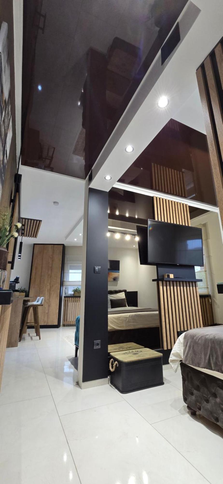 Design Apartment Platinium Spa Lux 5 Star "Havana" Completely Private Wellness & Spa Free Included Sauna & Jacuzzi & Salt Wall & Fire Place & 3D Ceilings & Business Wifi & Netflix & Keyless Code Entry & Full Smart App & Secure 2 Parking Place ชูปริยา ภายนอก รูปภาพ